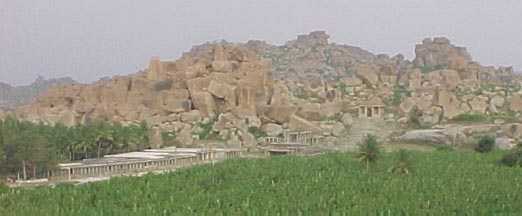 hampi6.jpg (12776 octets)