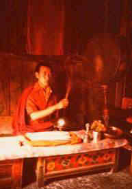 lad8.jpg (46994 octets)